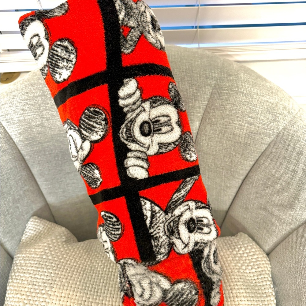 Mickey Mouse Throw Blanket Red